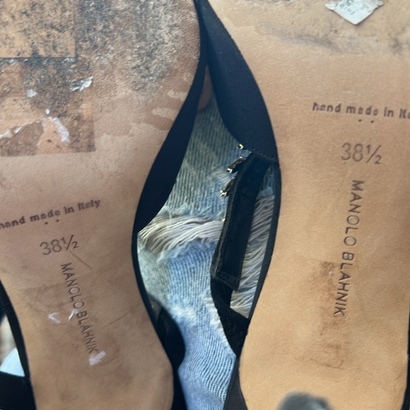 Manolo Blahnik Lurum Satin Mules - Picture 10 of 10